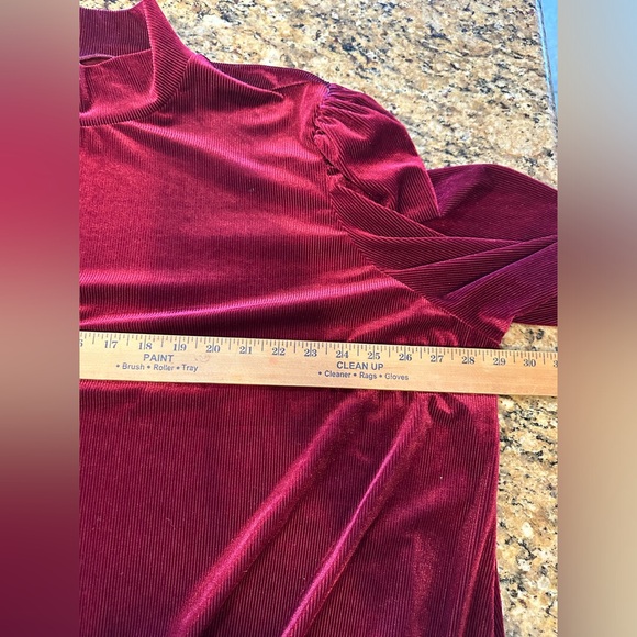 Cato women’s burgundy long sleeve velvet blouse plus size 26/28W - Picture 6 of 6